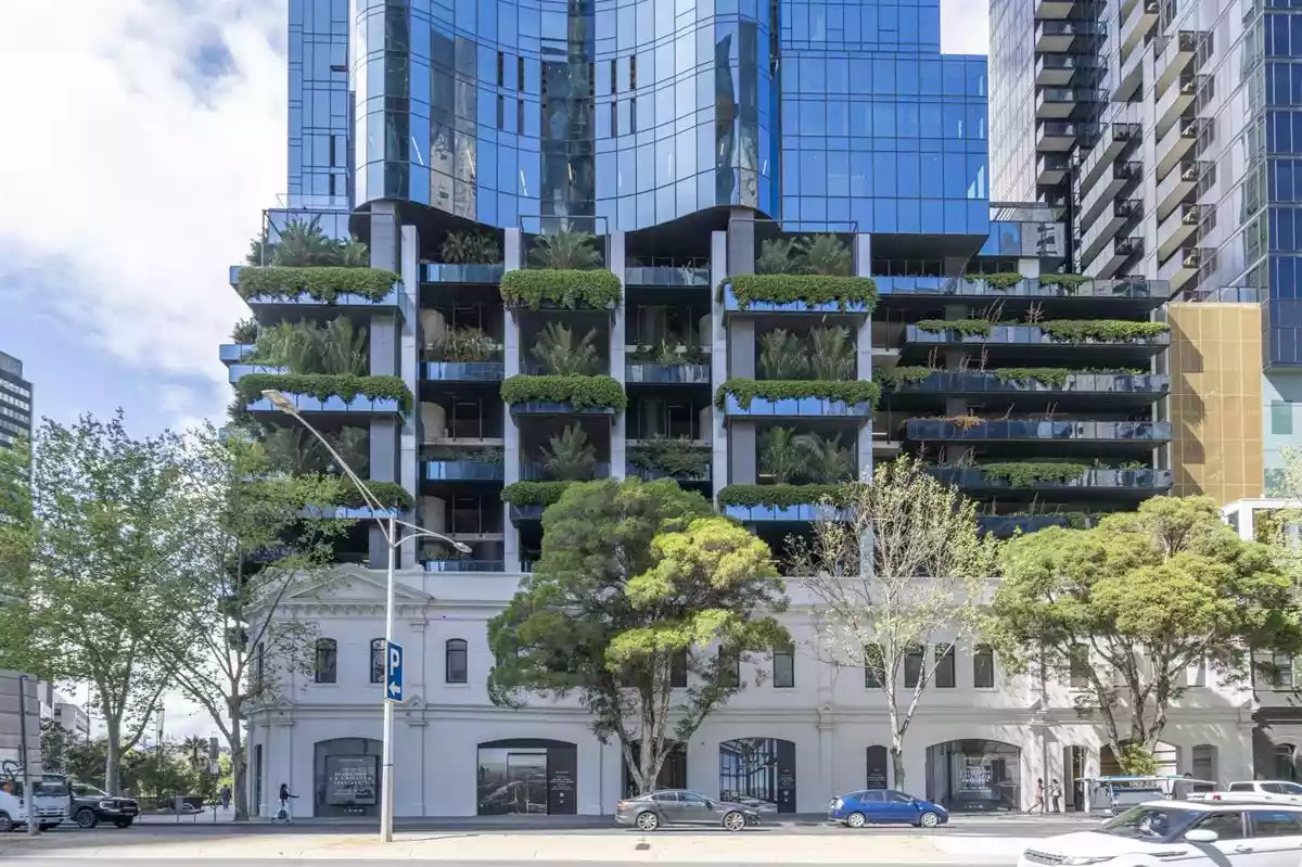 70 Southbank Boulevard