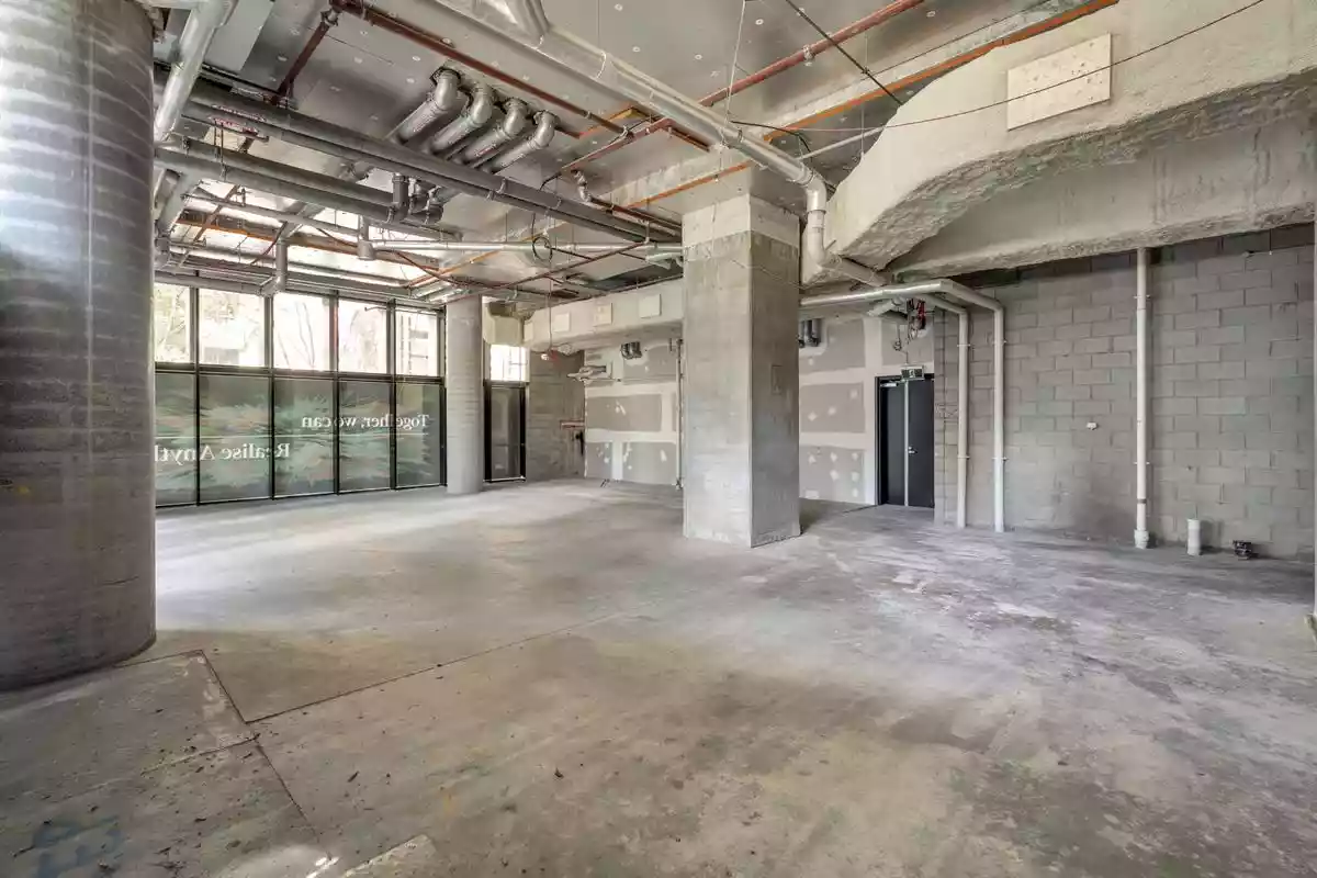 70 Southbank Boulevard