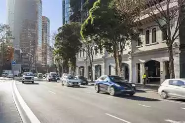 70 Southbank Boulevard