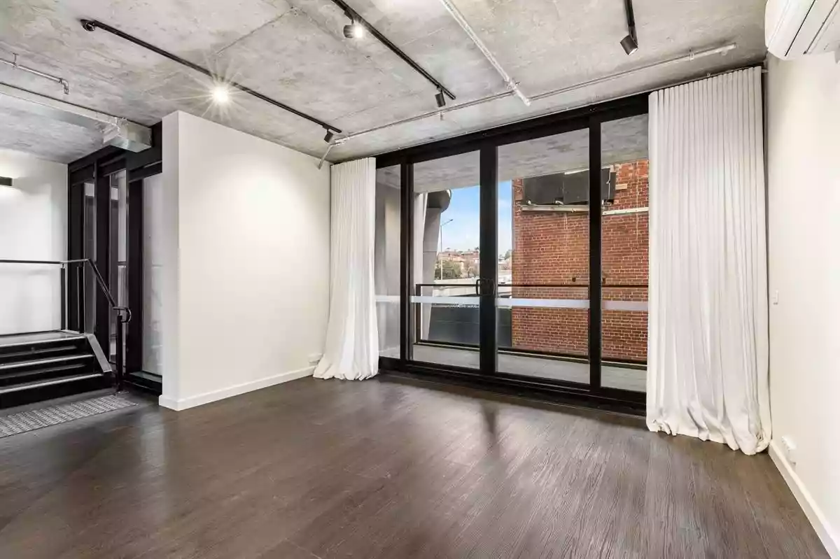 4A/34 Gough Street