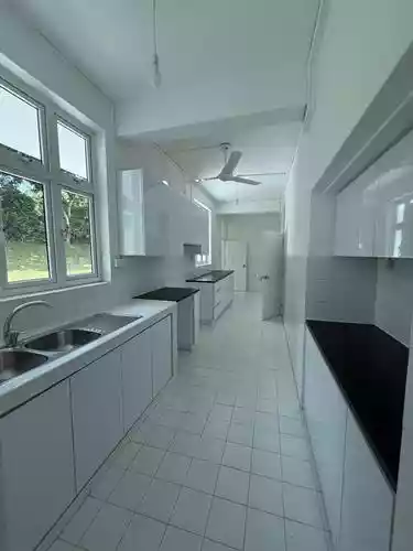 8 Maidstone Road