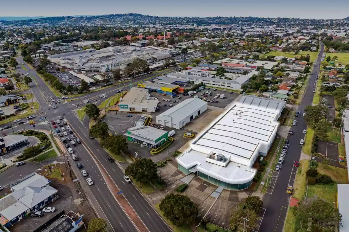 Building 3/126-134 Anzac Avenue