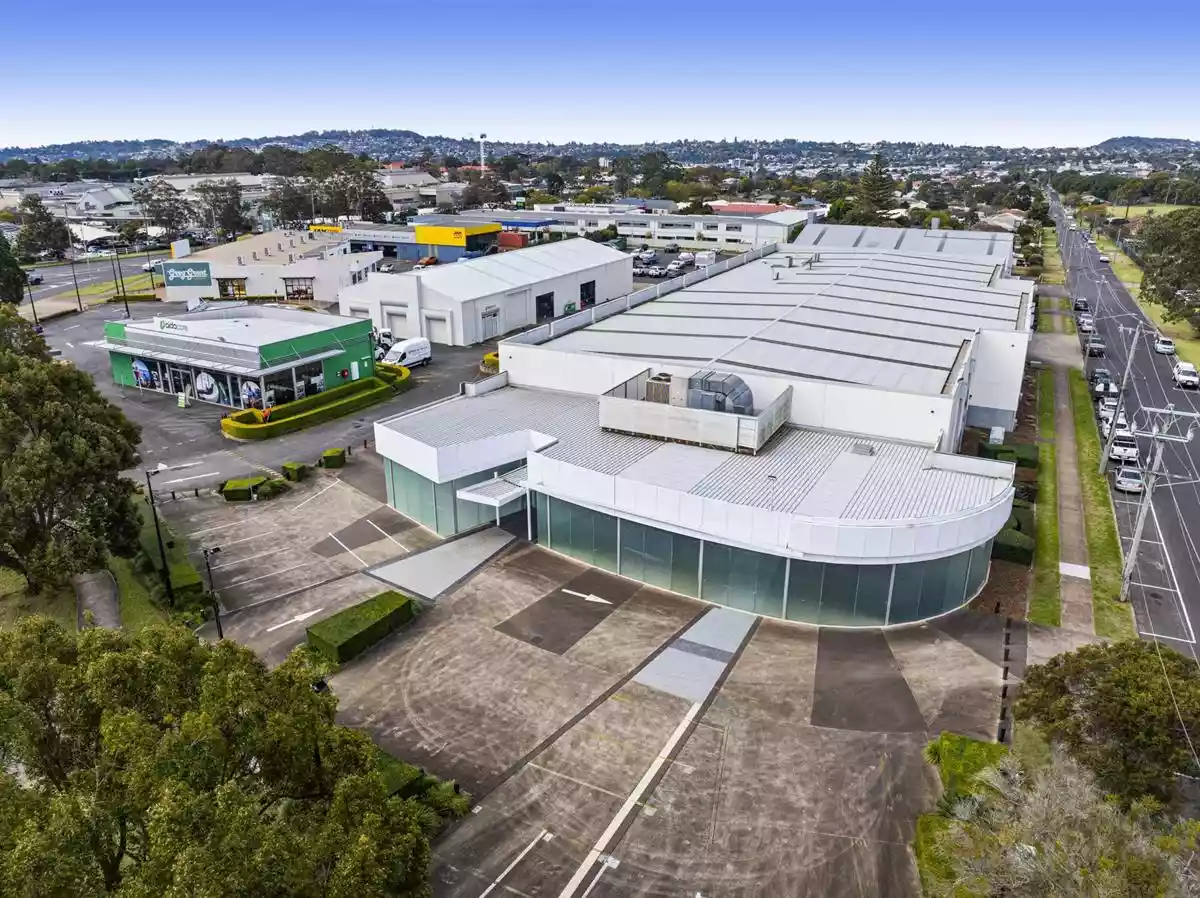 Building 3/126-134 Anzac Avenue