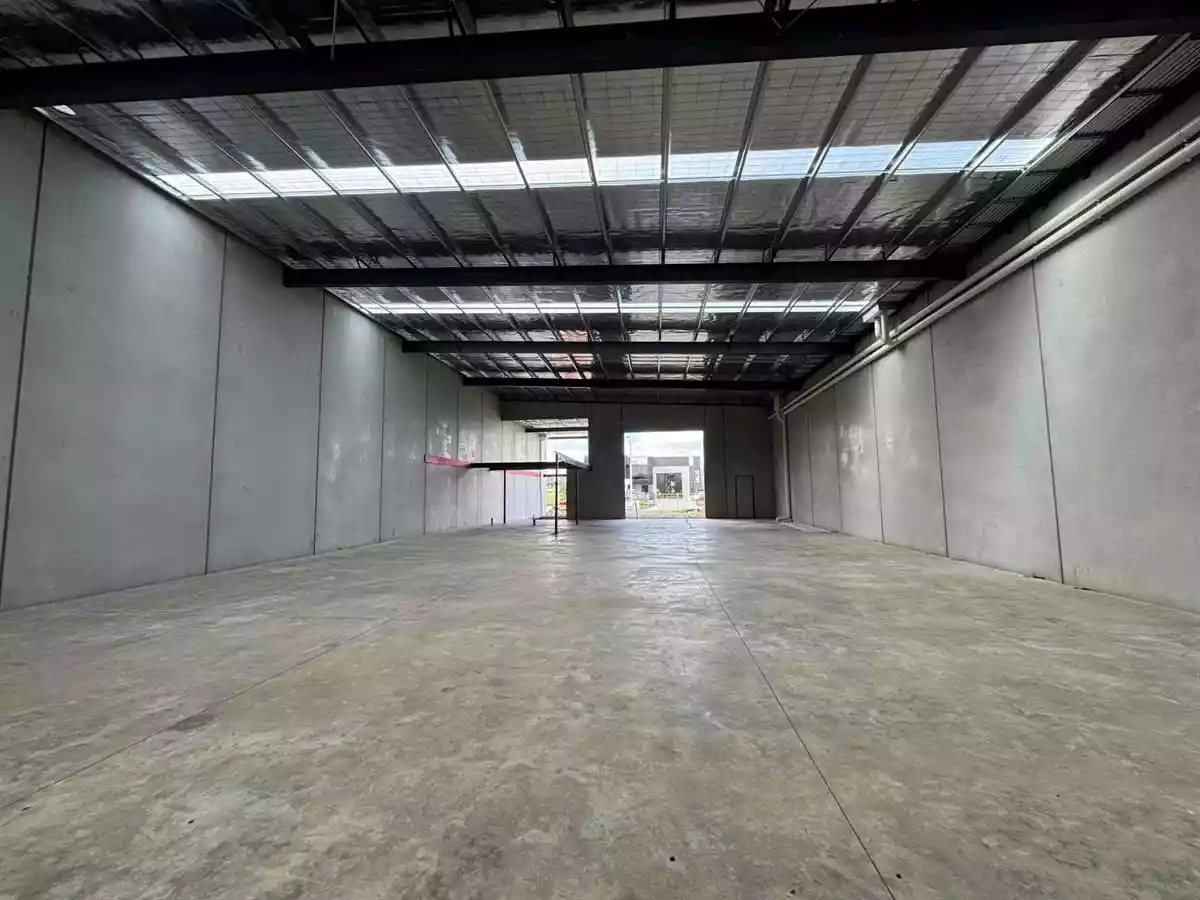 1 & 2/32 Woodberry Way