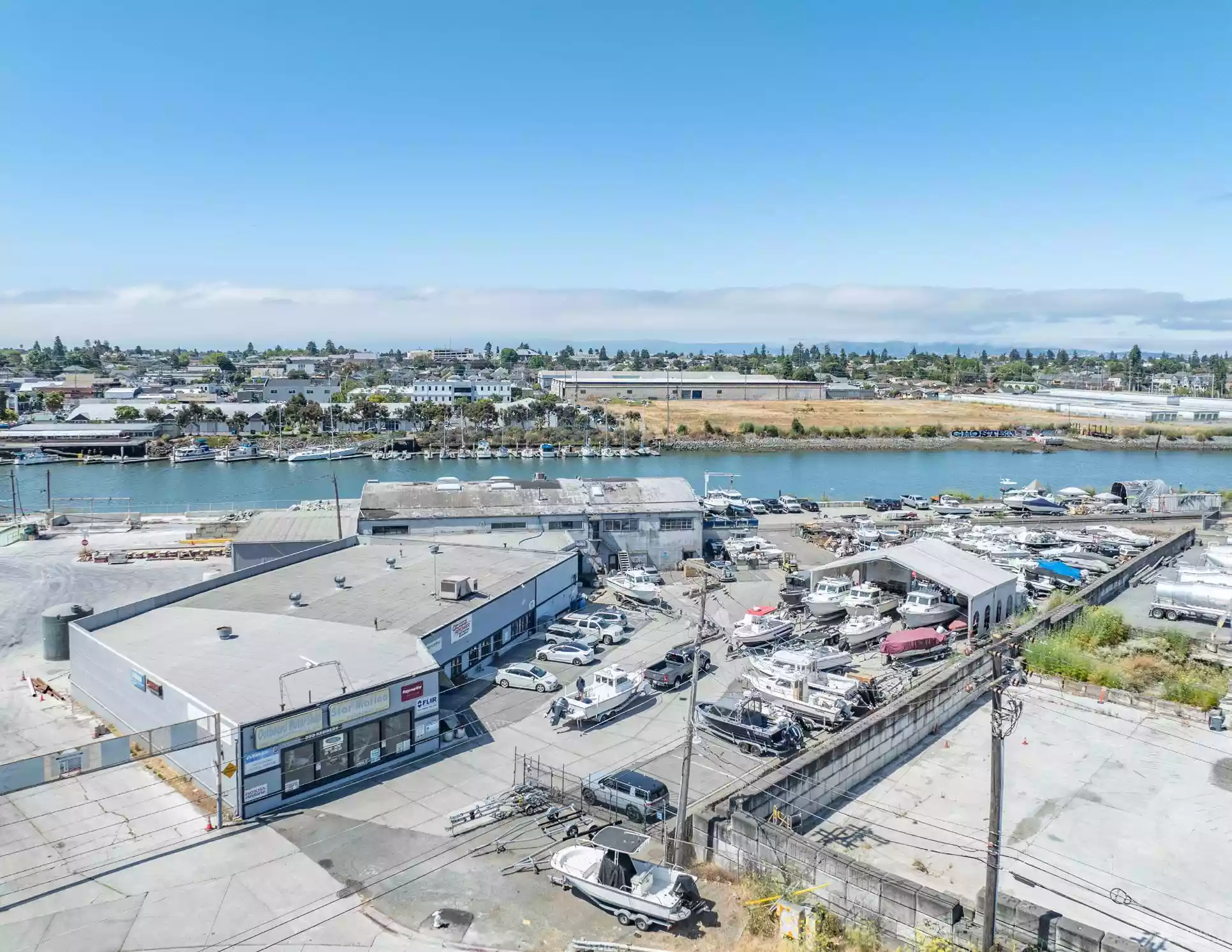 Oakland - Manufacturing