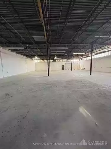 North York - Warehouse/Distribution