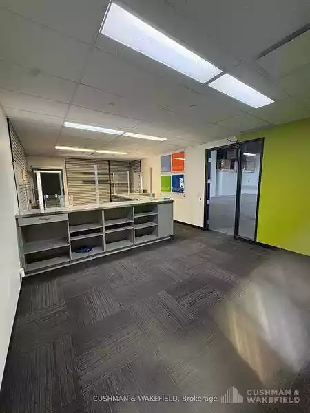 North York - Warehouse/Distribution