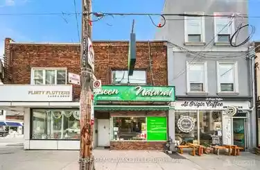 Toronto - Street Retail