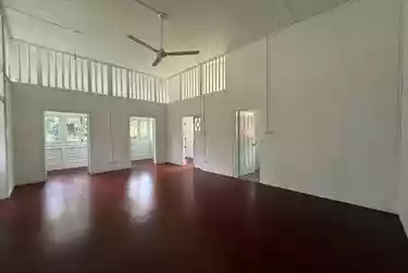 7 Ridley Park bedroom