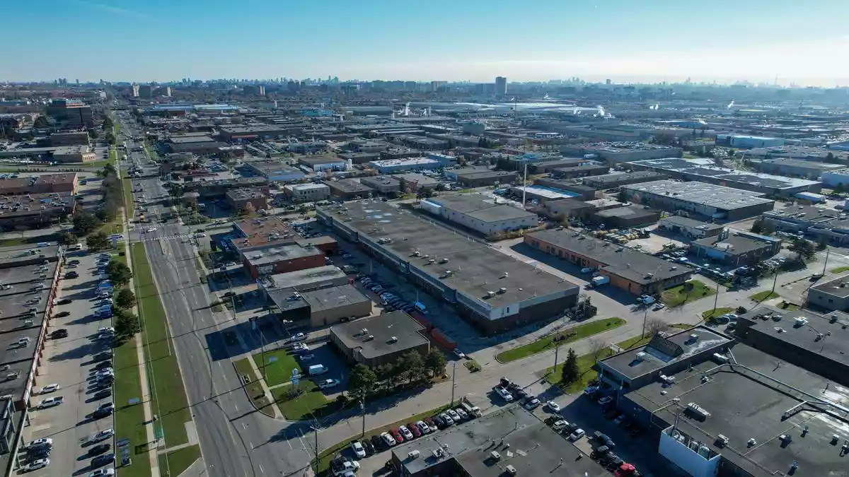 North York - Warehouse/Distribution