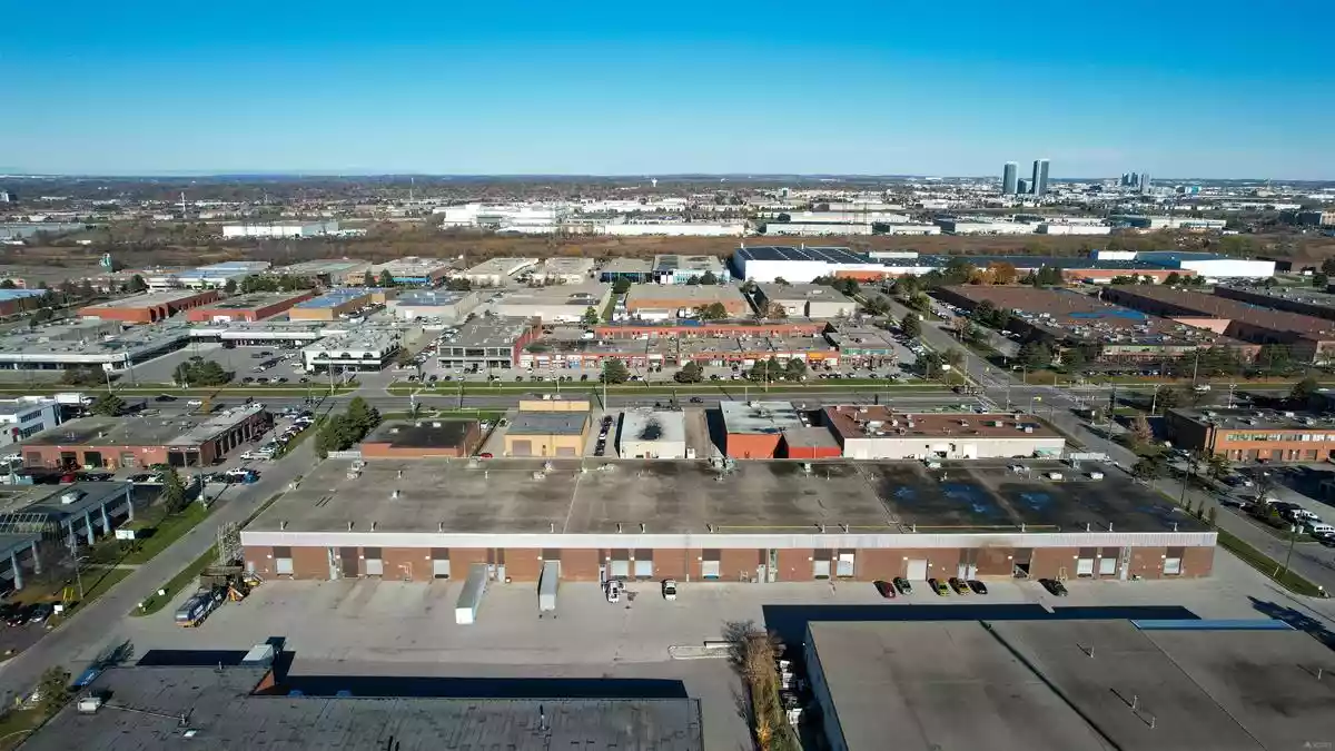 North York - Warehouse/Distribution