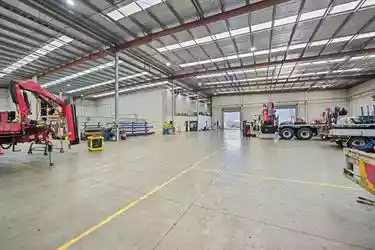 11 Kingston Park Court