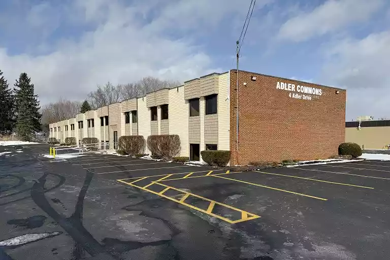 A3-4 Adler Drive East