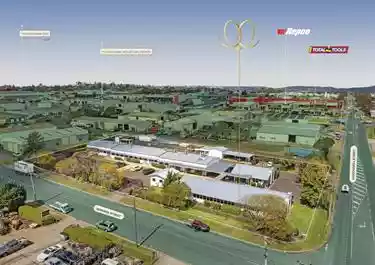 212 McDougall Street