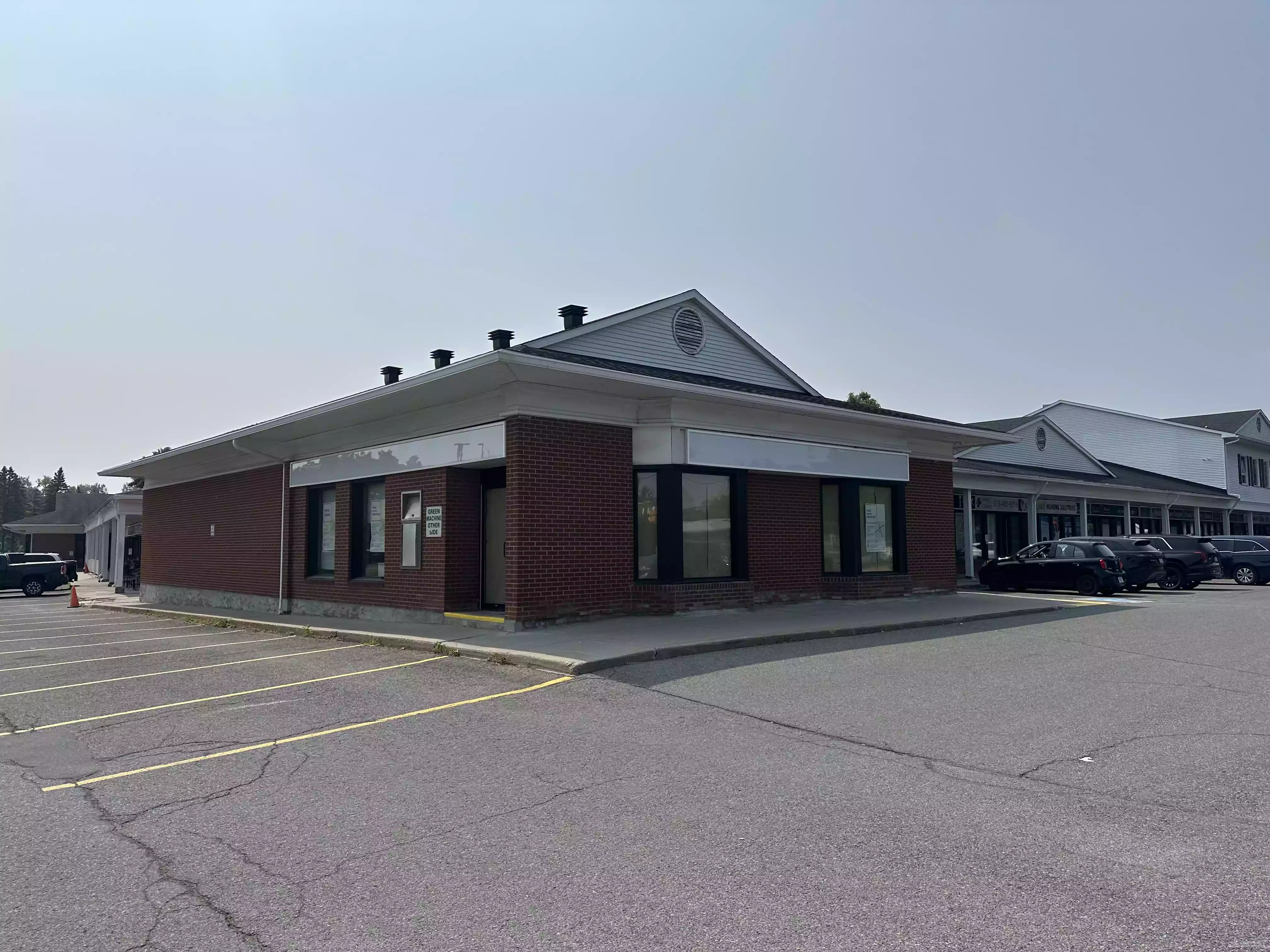 Ottawa - Retail