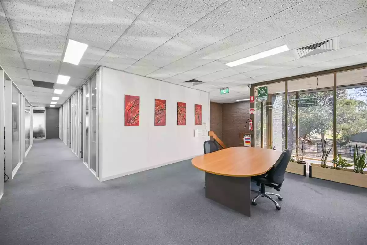 3-4 Forbes Close