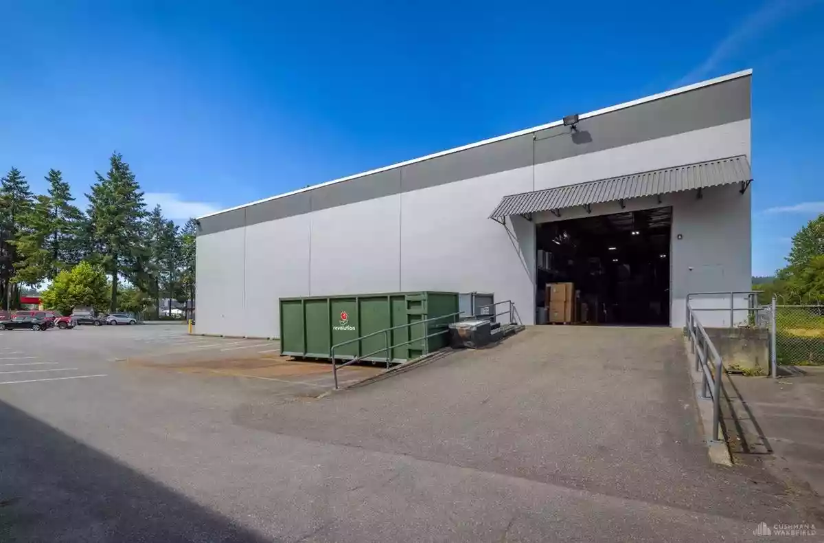Coquitlam - Warehouse/Distribution