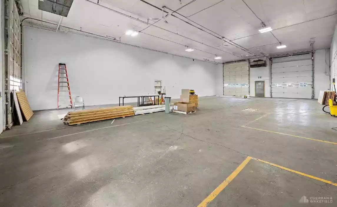 Kamloops - Warehouse/Distribution