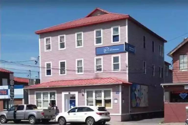 A1-618 State Street West