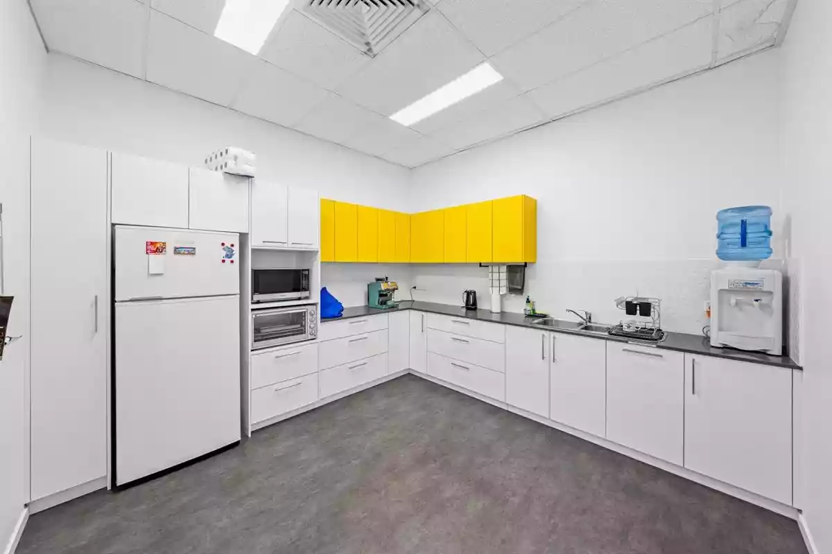 1&2/180 Northgate Road