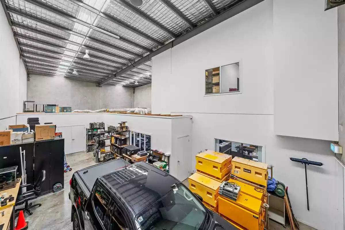 1&2/180 Northgate Road
