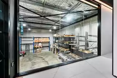 Unit 20/19 McCauley St