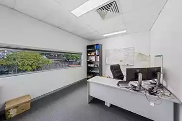24/160 Lytton Rd