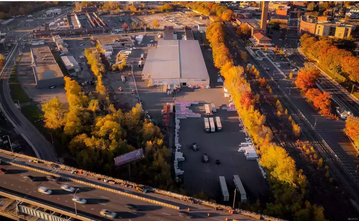 Waterbury - Warehouse/Distribution