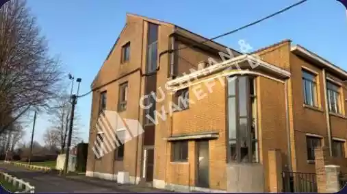 PLACE COMMUNALE 1