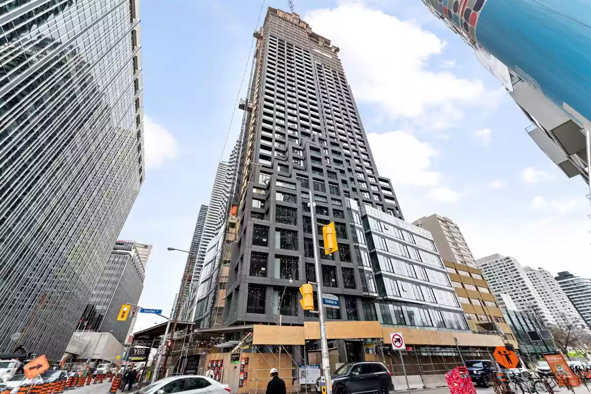 Toronto - Office
