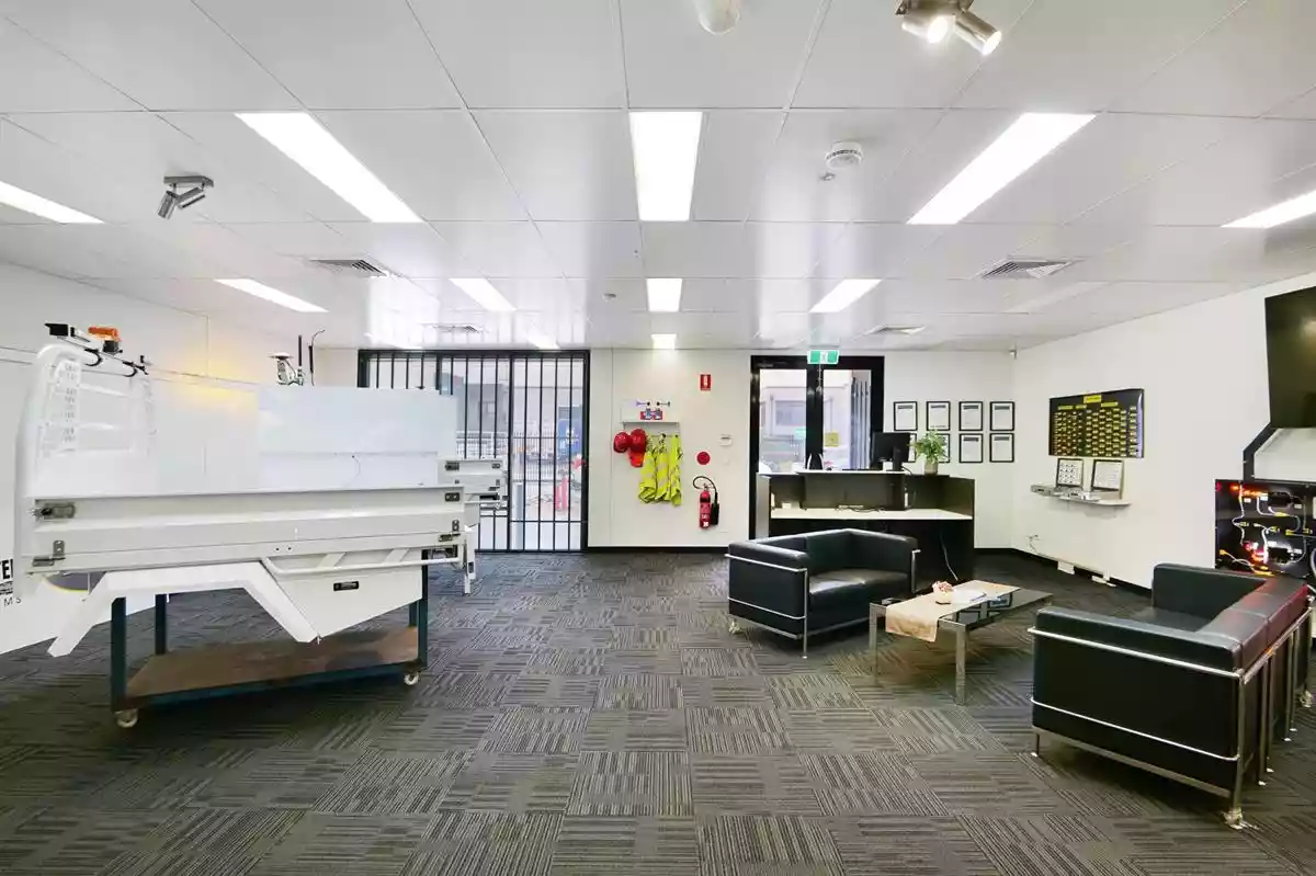 6 Ernest Clark Road