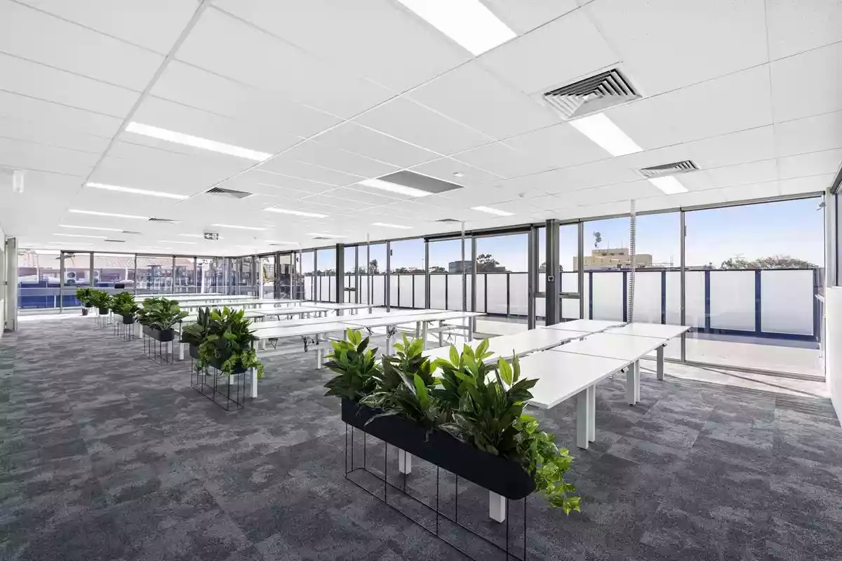 4-12 Amsterdam Street