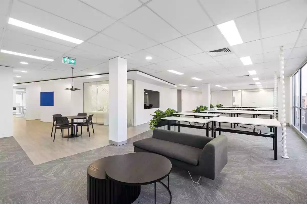 4 - 12 Amsterdam Street