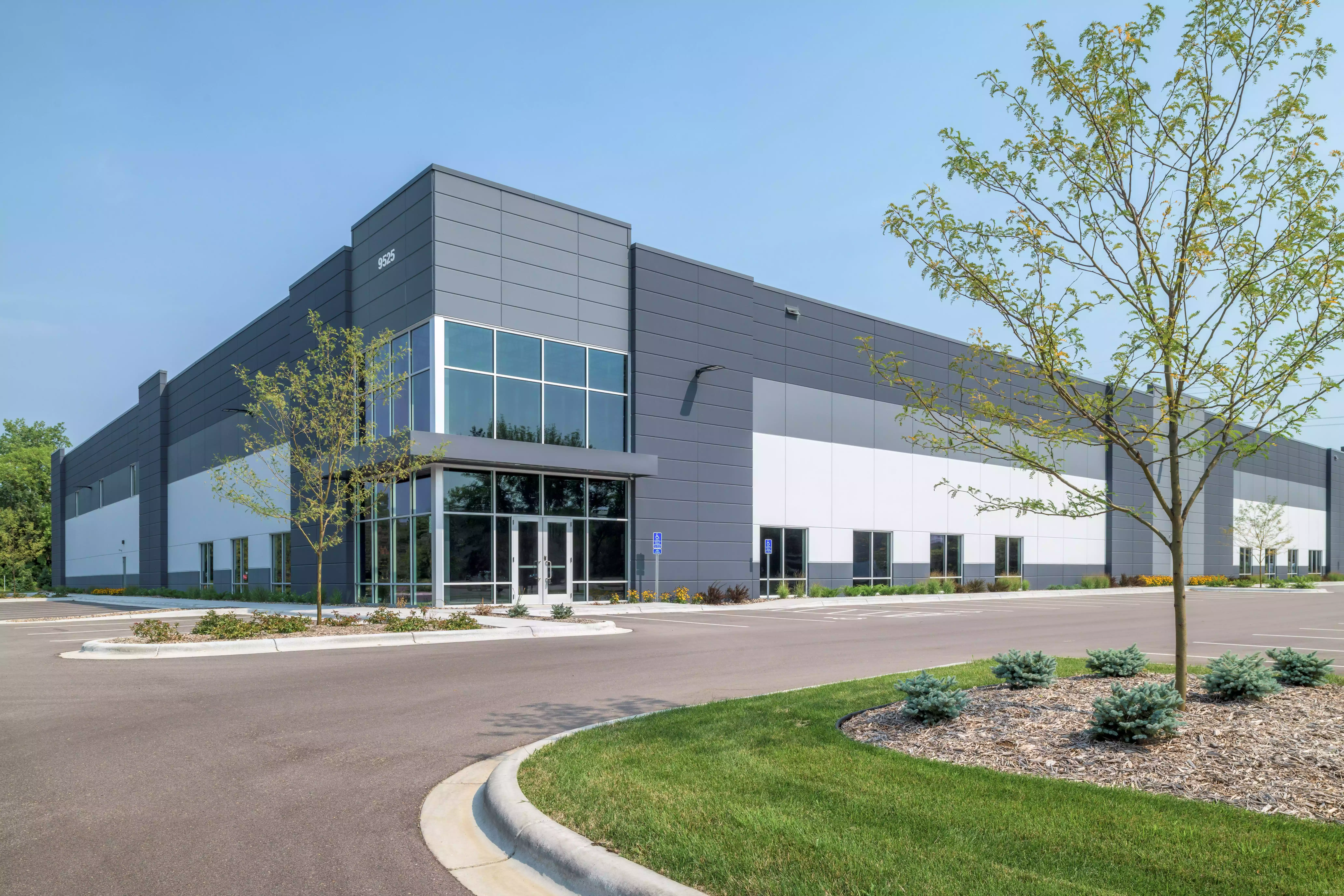 Coon Rapids - Warehouse/Distribution