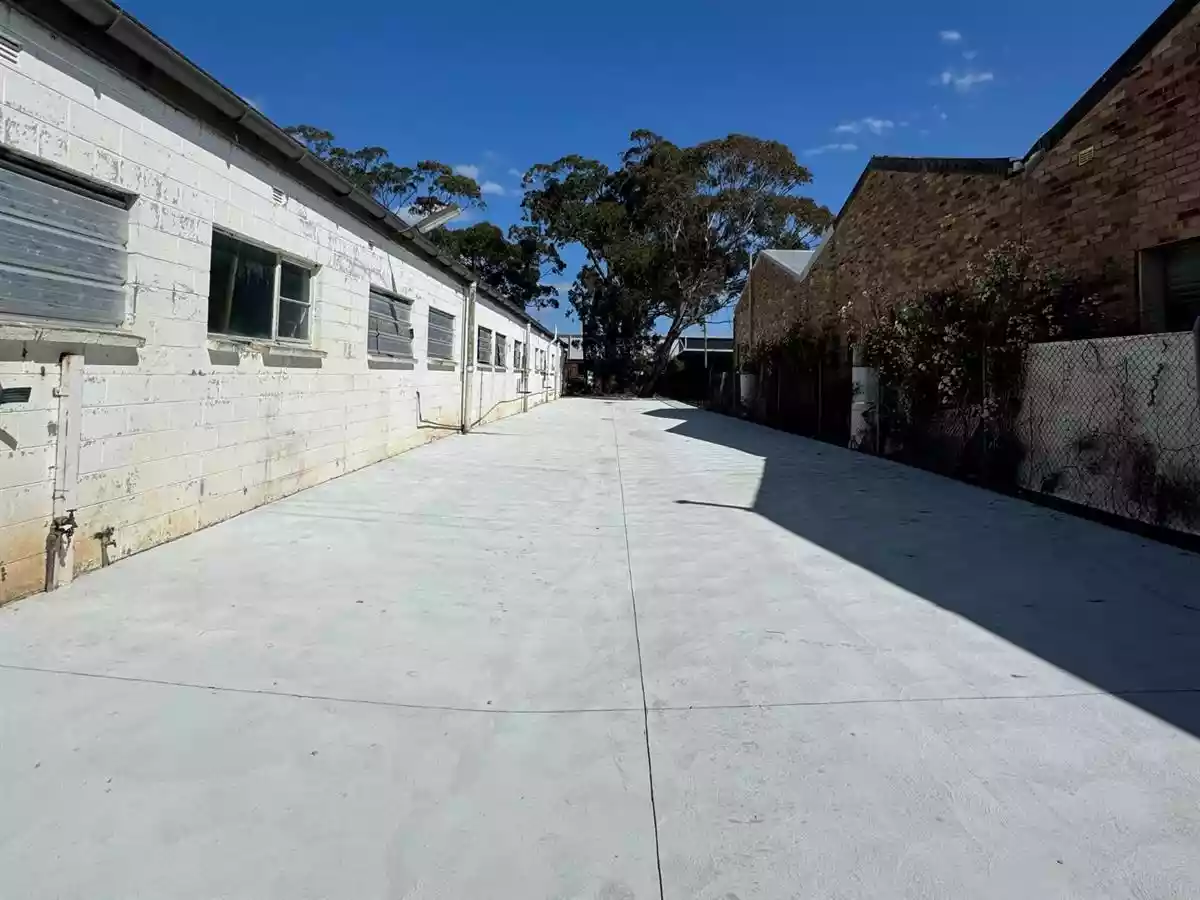 1/17-19 Pavesi Street