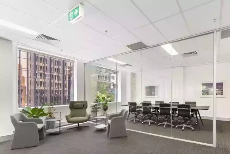 99 Queen Street