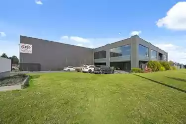 2 Advantage Drive