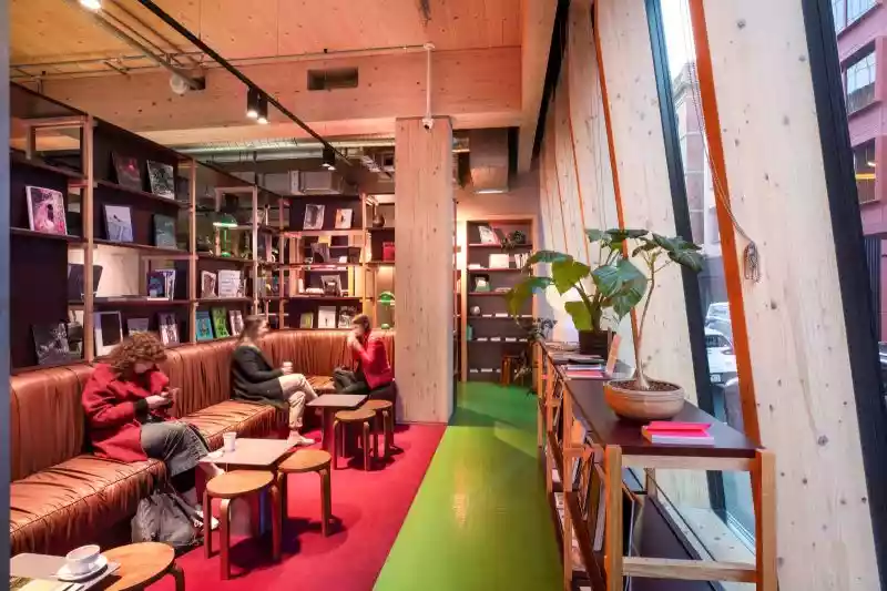 54 Wellington Street