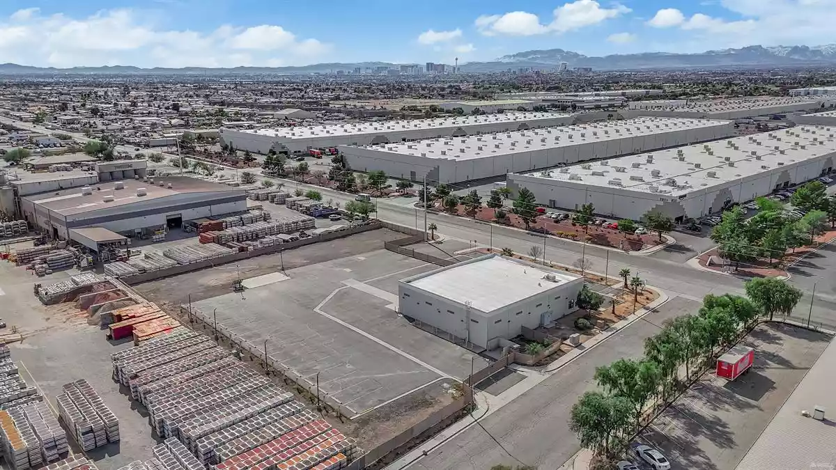 Las Vegas - Warehouse/Distribution