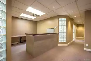 North Vancouver - Warehouse/Distribution