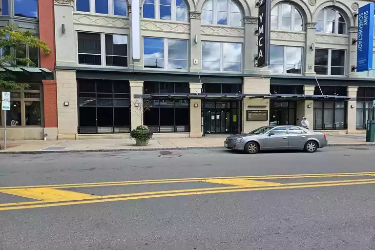 A1-415 State Street 