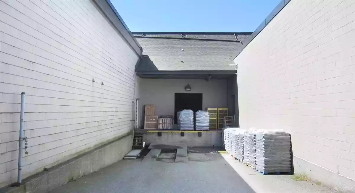 Vancouver - Warehouse/Distribution