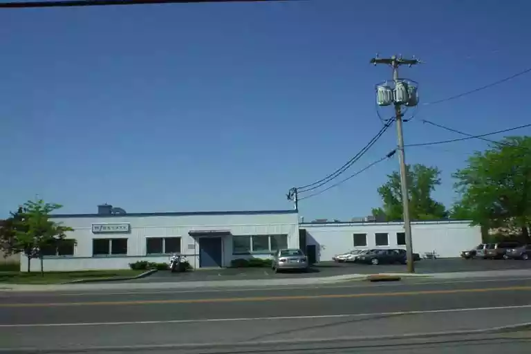 A1-4048 New Court Avenue