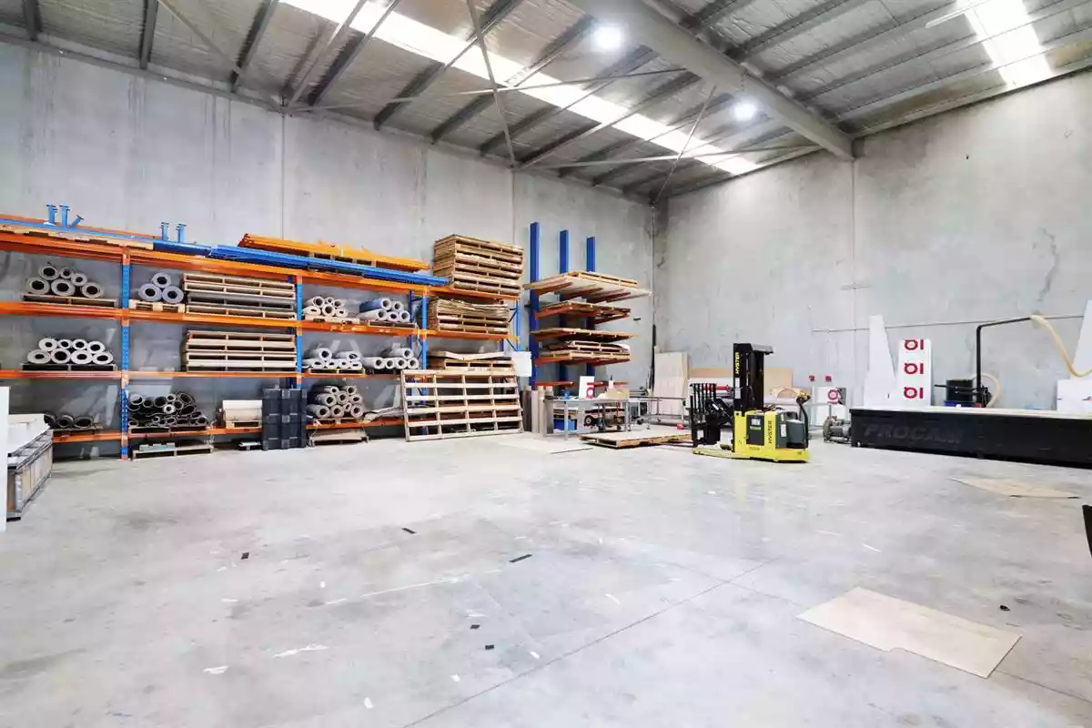 Unit 1/915 Cockburn Road