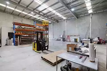 Unit 1/915 Cockburn Road