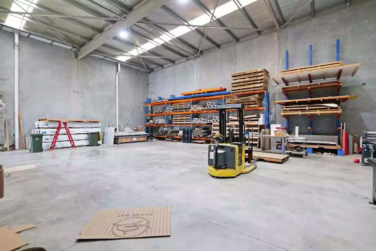 Unit 1/915 Cockburn Road