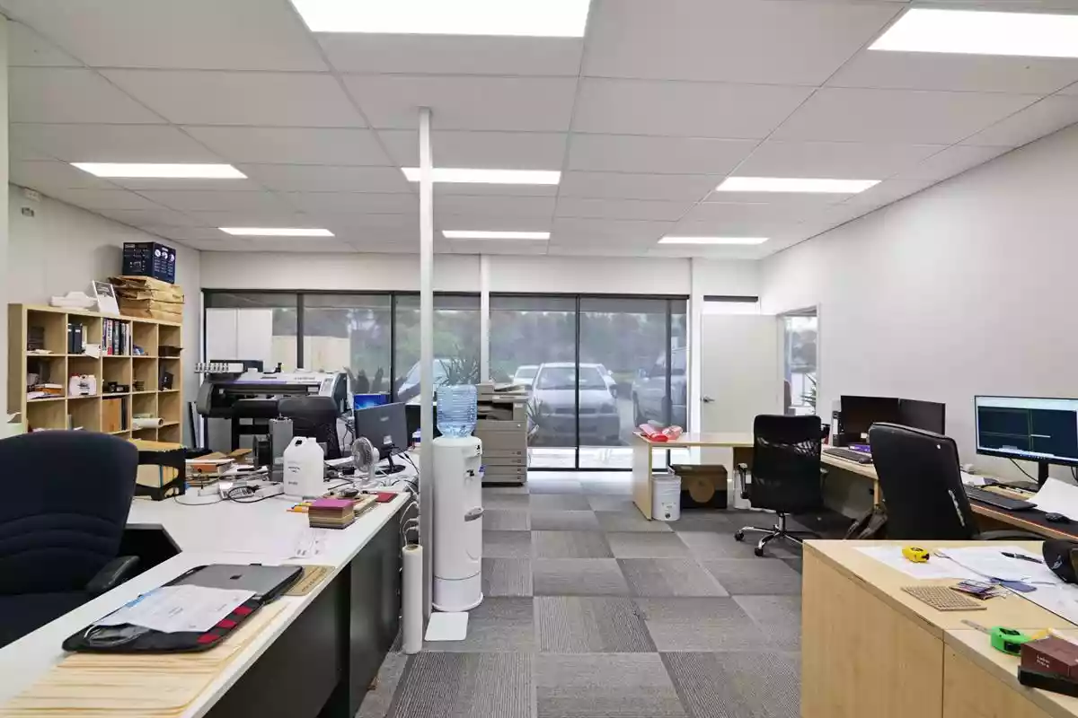 Unit 1/915 Cockburn Road