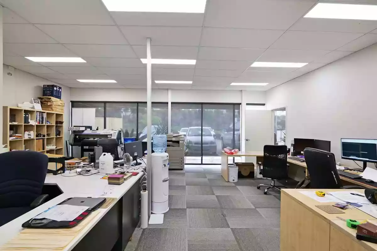 Unit 1/915 Cockburn Road