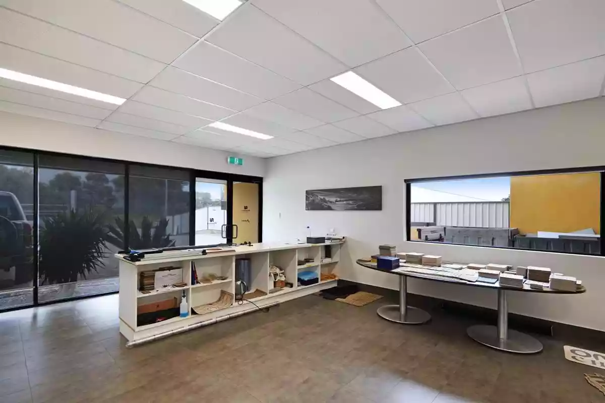 Unit 1/915 Cockburn Road