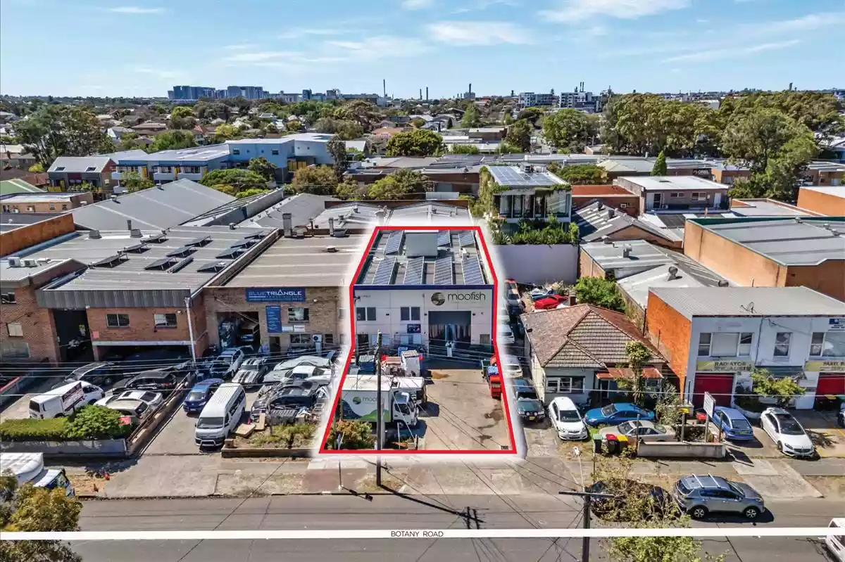 1505 Botany Road